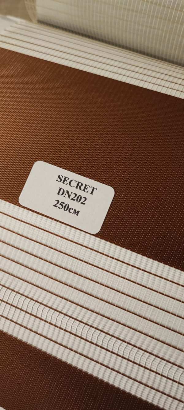 202-svetlo-korychnevyj-600x1333